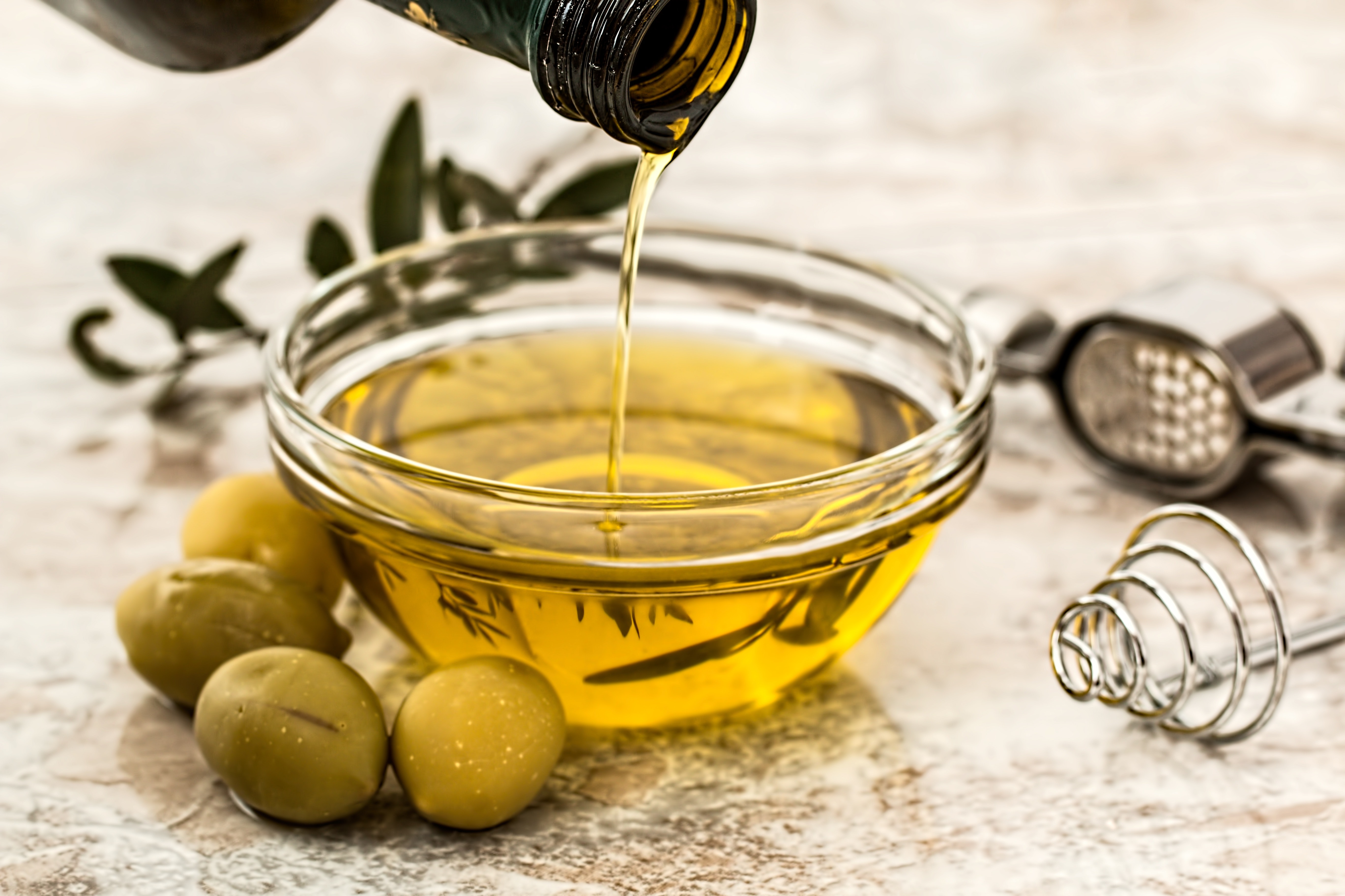 healthiest-runners-diet-for-best-performance-olive-oil